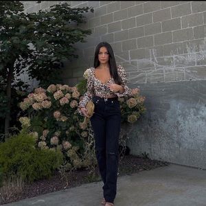 Bardot Clarissa floral top in Vintage Floral